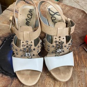 studded white tan Sam Edelman size 8